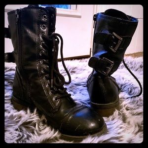 Black Leather Combat Boots Size 5.5